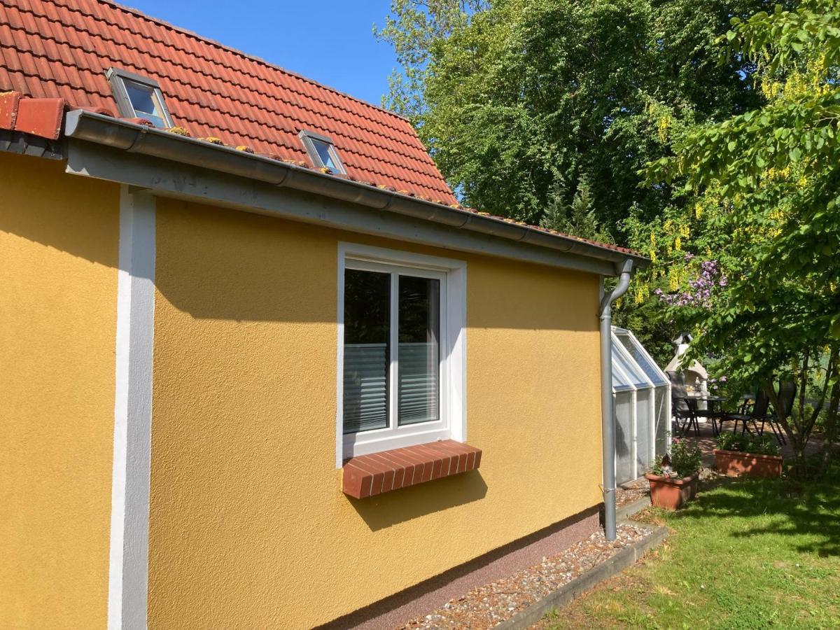 Ferienhaus -Villa Huehnerstall- Hessenburg Exterior foto